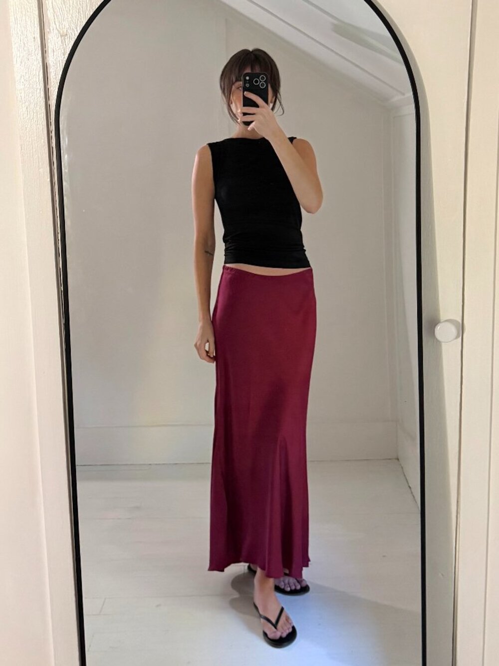 Michael Stars Drea Satin Bias Cut Midi Skirt in Pinot Size M Retail $148